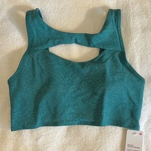 NWT Lululemon Everlux Cut-Out Train Bra *Medium Support, B/C Cups, Size 8